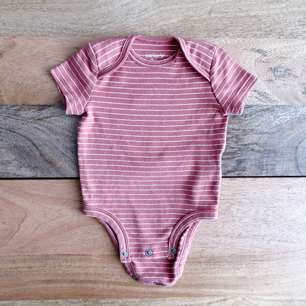 $2 Carter’s bodysuit 3m burnt orange stripe unisex baby boy kids girls